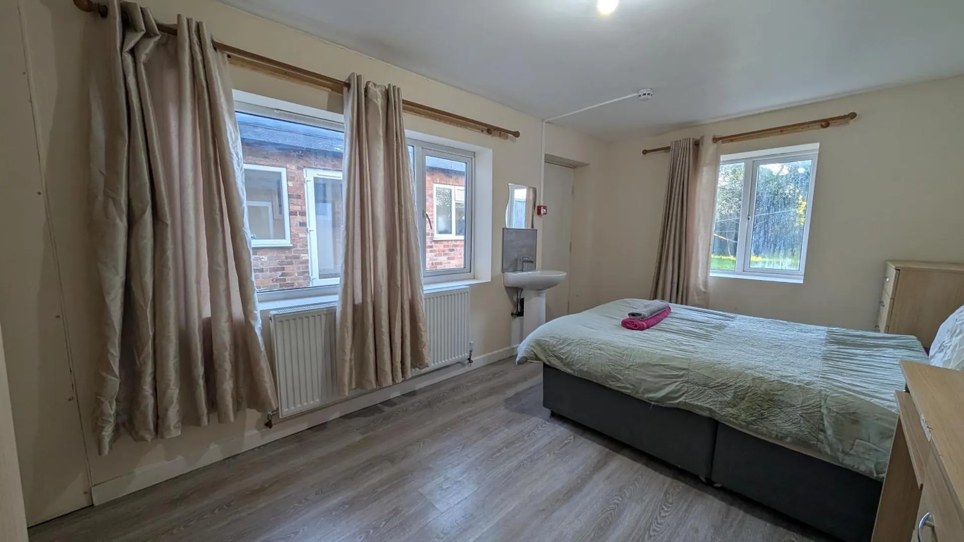 Habitación en casa particular Big Double Bedroom Near Football And Cricket Ground And Railwaystation 59 Nottingham