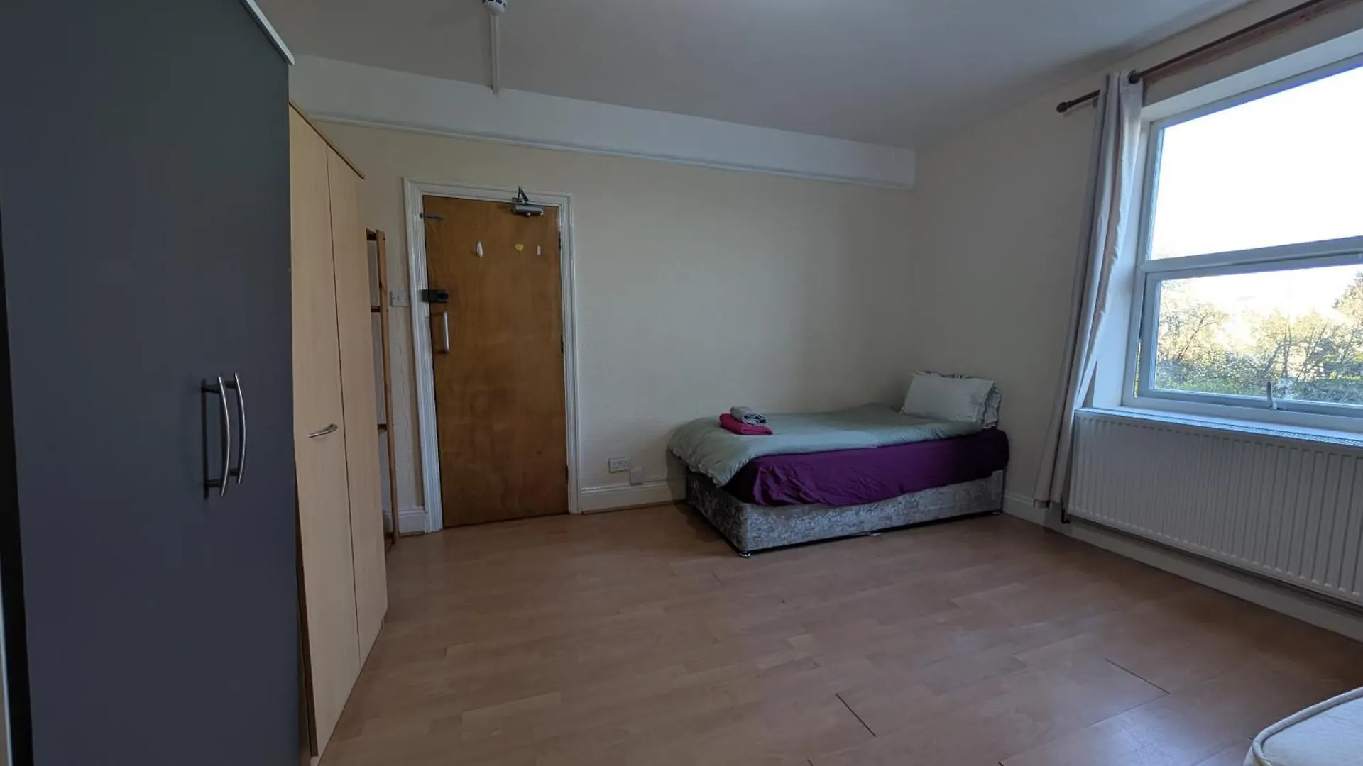 Big Double Bedroom Near Football And Cricket Ground And Railwaystation 59 Nottingham Reino Unido